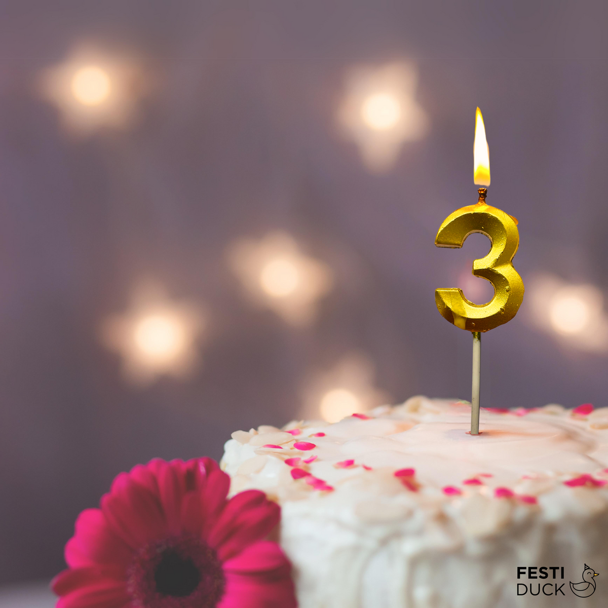Gold Number 3 Candle - Ideal for Birthdays