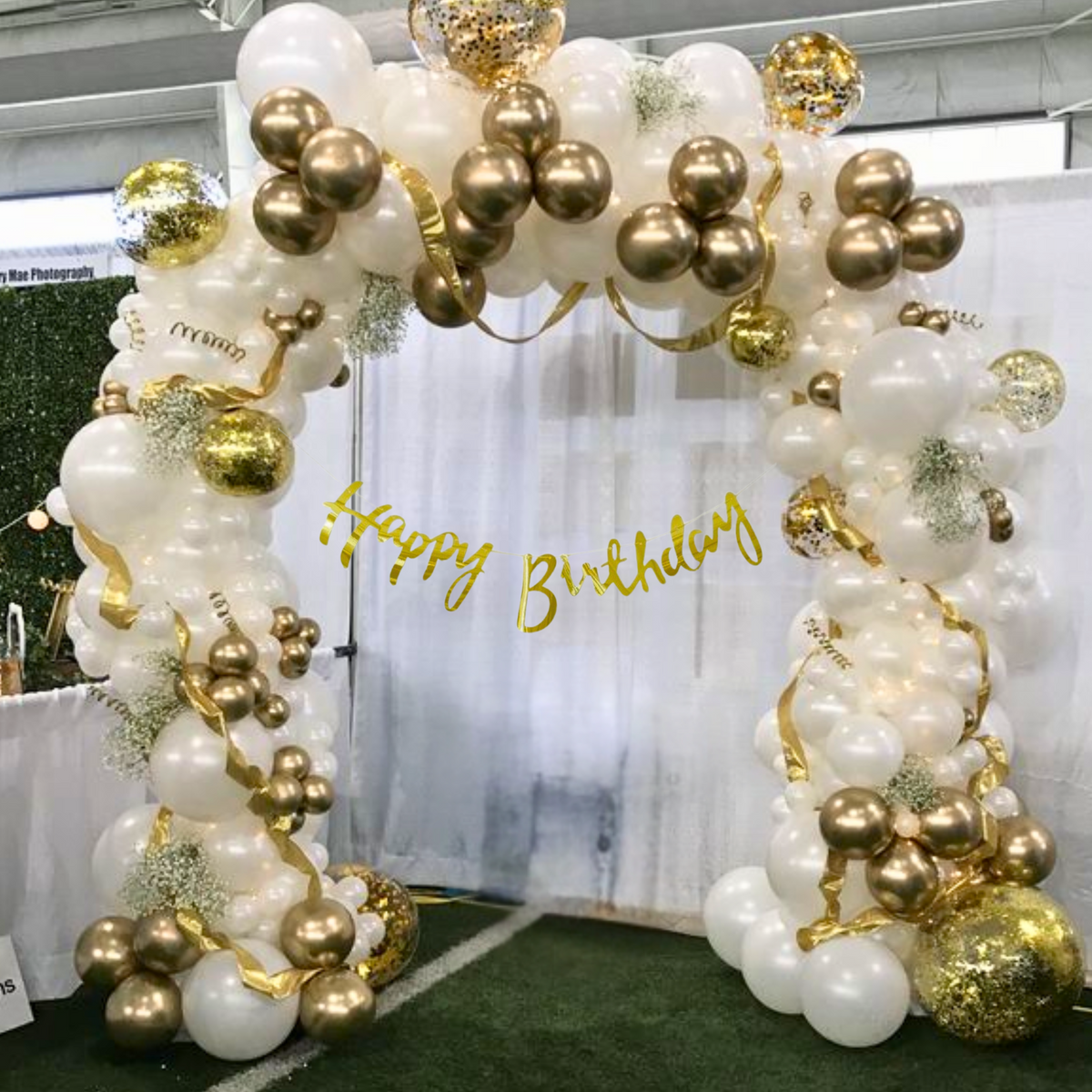 Gold White Balloon Set